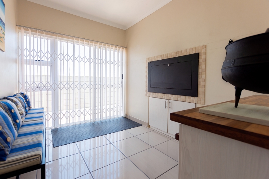 3 Bedroom Property for Sale in Laaiplek Western Cape